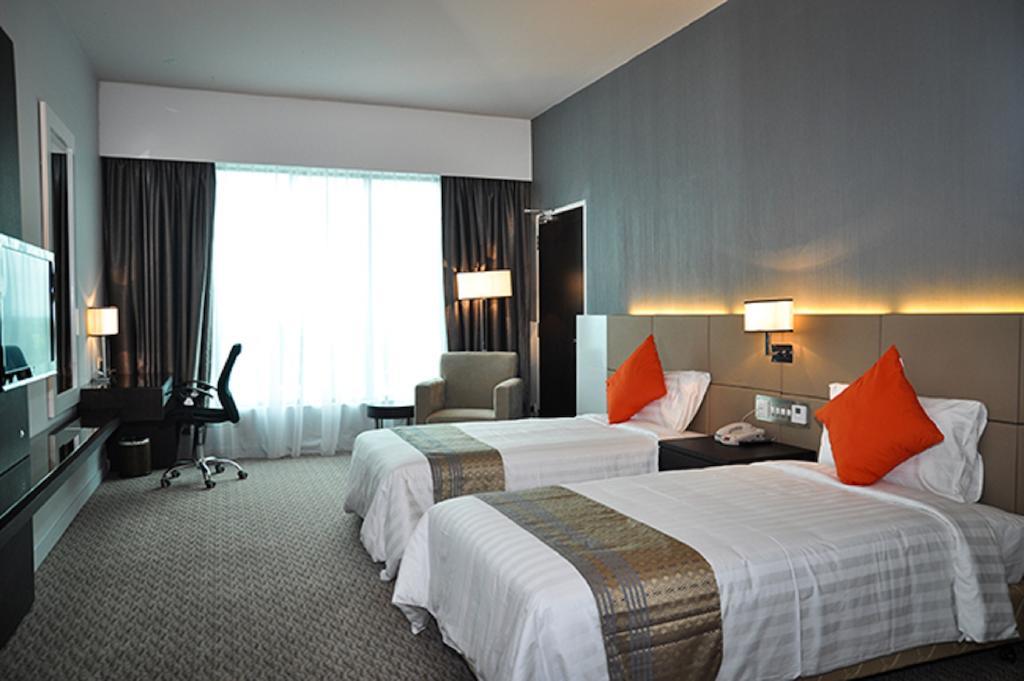 Raia Hotel & Convention Centre Alor Setar Room photo